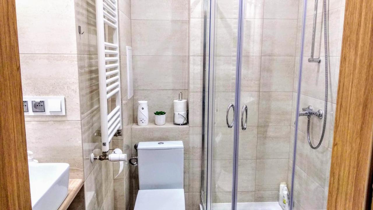 Studio Lux Gaj By Apartamenty Na Dni Вроцлав Экстерьер фото
