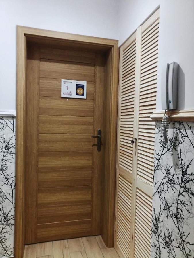 Studio Lux Gaj By Apartamenty Na Dni Вроцлав Экстерьер фото